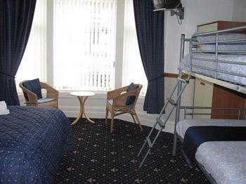 Branston 4*